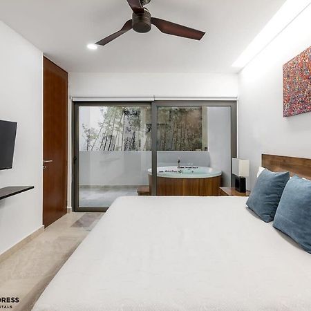 Trendy 1 Bedroom Apartment In Cruz Con Mar Brand New Building Playa del Carmen Eksteriør billede