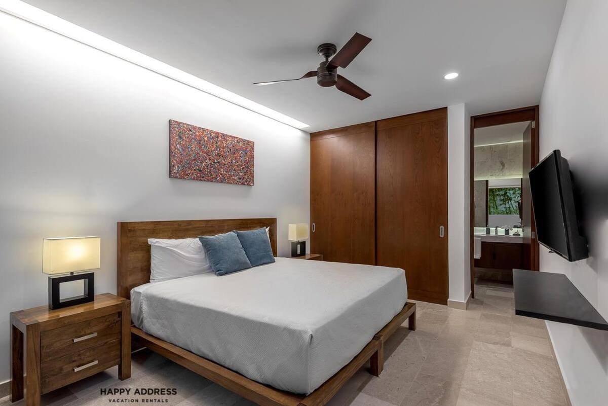 Trendy 1 Bedroom Apartment In Cruz Con Mar Brand New Building Playa del Carmen Eksteriør billede